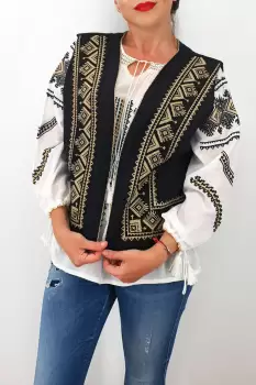 Vesta brodata cu model traditional Alina 5 imagine