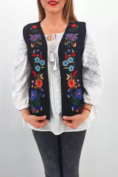 Vesta brodata cu model traditional Doina 3 imagine