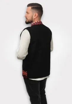 Vesta brodata Sergiu 8 imagine