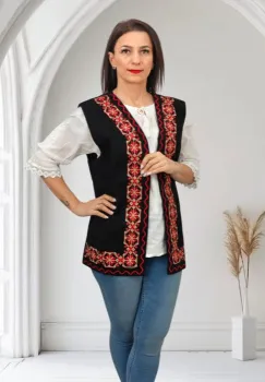 Vesta brodata traditional Angelica 11 imagine