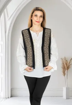 Vesta brodata traditional Ivona imagine