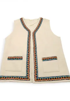 Vesta traditionala baieti 3 imagine