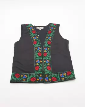 Vesta traditionala fetita Angi imagine