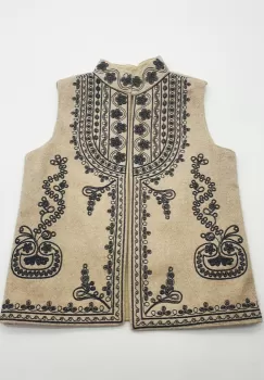 Vesta traditionala universala copii 2 imagine