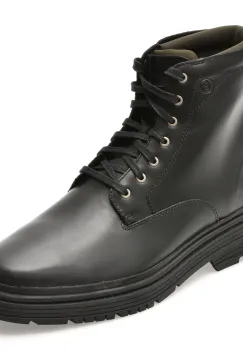 Ghete CLARKS negre, BADBURY HI WP, din piele naturala imagine