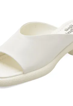 Papuci FLAVIA PASSINI albi, X8961, din piele naturala imagine