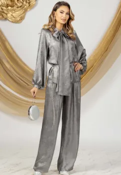 Bluza eleganta cu esarfa maxi si maneca usor bufanta imagine