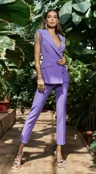 Compleu elegant mov cu broderie in partea superioara si pantalon conic cu talie inalta imagine