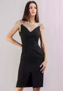 Rochie de ocazie conica cu slit in partea din fata si decolteu prevazut cu tull accesorizat cu paiete imagine