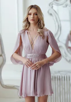 Rochie eleganta cu detalii pretioase si croi modern imagine