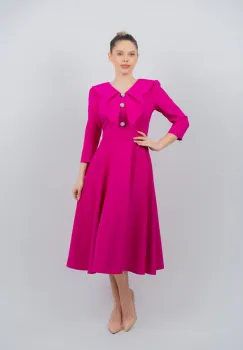 Rochie eleganta fucsia cu croiala in clos si volane la bust imagine