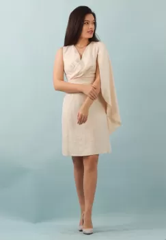 Rochie eleganta ivoire cu o maneca ampla imagine