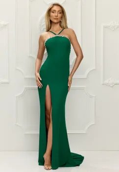 Rochie eleganta lunga de culoare verde smarald acceesorizata cu pietre la bust imagine