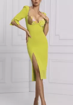 Rochie eleganta midi conica cu slit pe picior si decolteu inima imagine