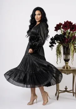 Rochie eleganta midi din voal plisat cu design deosebit si flori maxi detasabile imagine