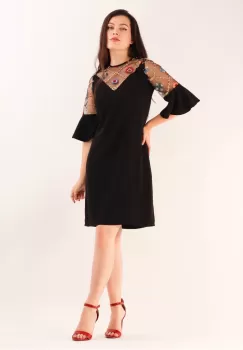 Rochie eleganta neagra cu croi lejer si broderie florala colorata imagine