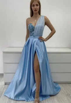 Rochie lunga de ocazie cu perle la bust imagine