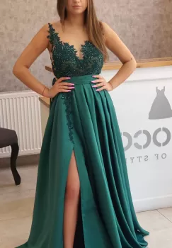 Rochie lunga din tafta cu broderie si pietre in partea superioara imagine