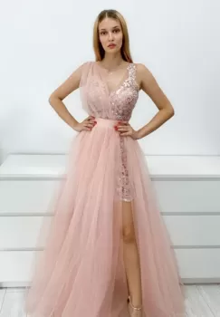 Rochie lunga din tull cu broderie pretioasa in partea superioara imagine