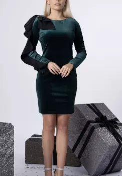 Rochie scurta din catifea cu insertie din tafta si brosa metalica imagine