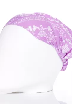 Bandana cu imprimeu alb pe fond lila si elastic la spate imagine