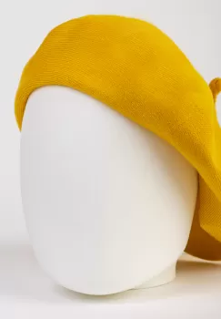 Bereta galbena clasica, chic, din bumbac si lana imagine