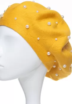 Bereta galbena clasica, cu perle fine aplicate pe toata suprafata, din bumbac si lana imagine