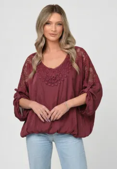 Bluza bordo din matase cu dantela si broderie decorativa si insertii discrete stralucitoare de paiete imagine