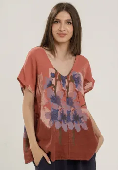 Bluza din in oversize cu funda la spate si imprimeu floral stilizat pastel, pe fond roz inchis imagine