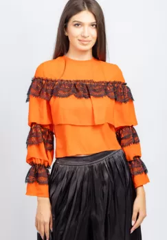 Bluza portocalie, eleganta cu volane si dantela neagra imagine
