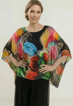 Bluza vaporoasa tip poncho din matase, croi oversized cu print lalele stilizate fond negru imagine