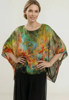 Bluza vaporoasa tip poncho din matase, croi oversized cu print pictural multicolor verde olive imagine
