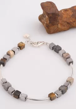 Bratara argint cu tuburi si serii de 5 cubulete jaspuri si hematit imagine