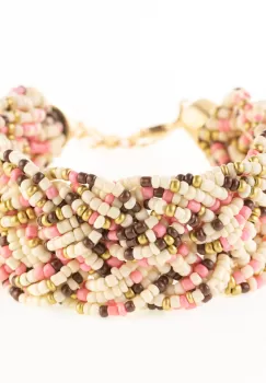 Bratara cu 4 siruri impletite din margelute albe, roz si aurii imagine