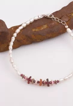 Bratara subtire din perle de cultura, cu placute de granat si rodonit imagine
