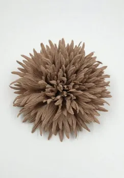 Brosa dama floare textila decorativa, bej inchis imagine