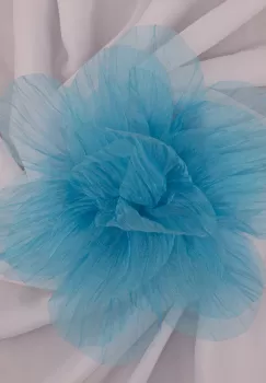 Brosa floare din organza creponata cu diamtetru de 20 cm, cu clips pentru par, turcoaz imagine