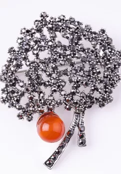 Brosa metalica argintie Pomul Vietii cu pietricele mici argintii si carneol imagine
