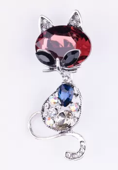 Brosa metalica pisica argintie cu cap moviliu fatetat si pietricele imagine