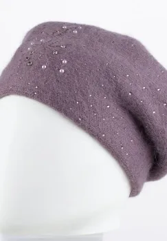 Caciula mov model tricotat cu perle si strasuri fine aplicate, dublata in interior imagine