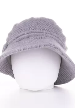 Caciula stil palarie gri deschis cu bor si decoratiune laterala argintie, captusita in interior imagine