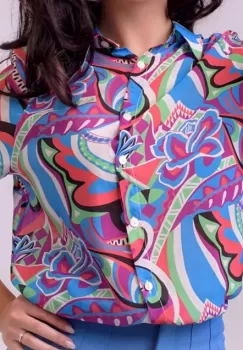 Camasa subtire din vascoza, cu guler clasic si imprimeu abstract in nuante de albastru si mov imagine