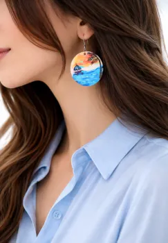 Cercei handmade ,din piele naturala ,cu palmier si barcuta ,unicat imagine