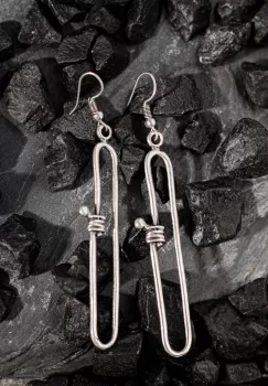 Cercei lungi cu forma abstracta cu nod, din zamac imagine