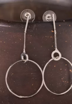 Cercei metalici argintii cu lant si cerc mare imagine