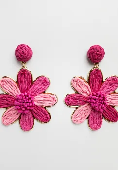 Cercei metalici aurii floare cu petale in nuante de roz si fucsia imagine