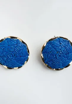 Cercei metalici cu forma rotunda bombata, albastru cu auriu imagine