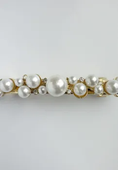 Clama medie metalica aurie cu perle sintetice albe de diferite marimi imagine