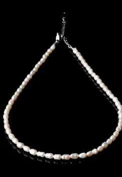 Colier la baza gatului din perle naturale de cultura, alungite de 5 mm,   lungime 40 cm imagine