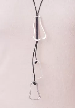 Colier lung din ZAMAC rodiat cu trei clopotei stilizati, argintiu mat imagine